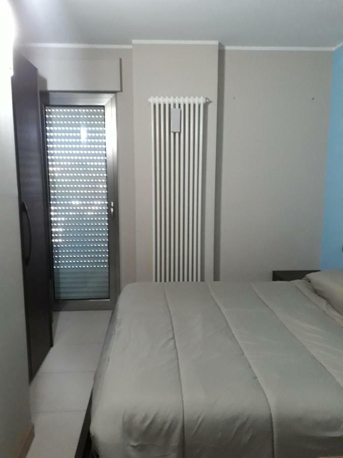 Riviera Palace Giulianova: Beachfront In Location Apartment